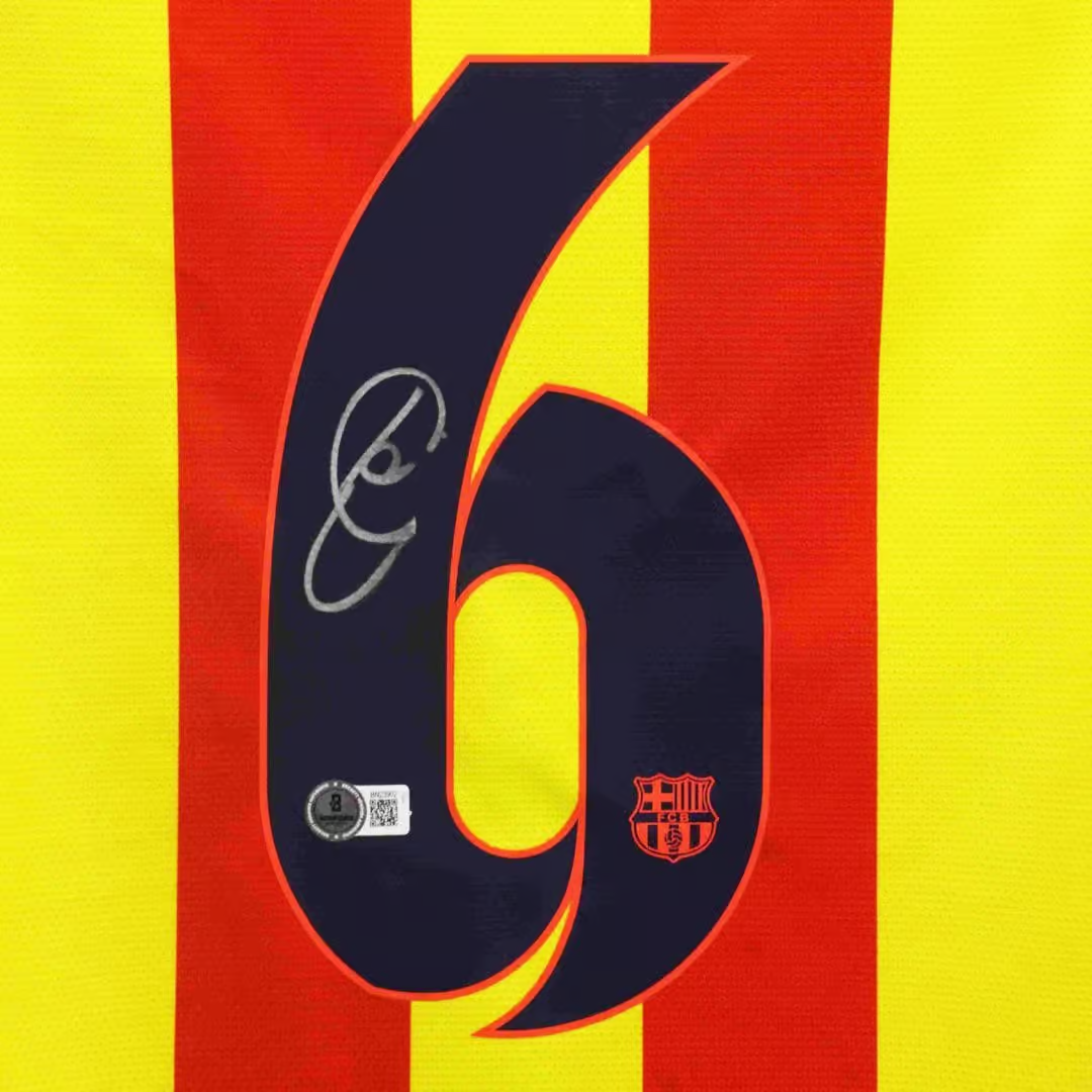 Xavi Hernandez Signed FC Barcelona Away Soccer Jersey #6 with Beckett COA